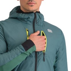 зимняя спортивная куртка Sportful Cardio Wind Jacket 2024 елово-зелёная